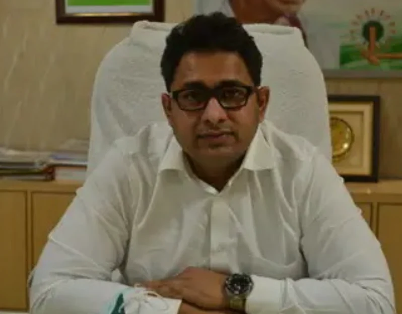 Mridul Chaudhary IAS