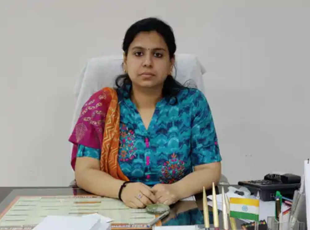 Divya Mittal IAS Takes Charge as District Magistrate