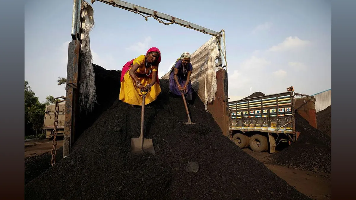 Government Approves Rs 4,150 Crore for Coal Gasification Projects. On December 12, 2024, the Indian government approved a significant financial boost for coal gasification initiatives by granting a total of Rs 4,150 crore in fiscal incentives. This move comes under the government’s Coal Gasification Incentive Scheme, which aims to promote the conversion of coal into more environmentally friendly alternatives. The financial support is expected to accelerate the development of crucial projects across the country, contributing to cleaner energy production and reducing dependency on traditional coal-based energy.