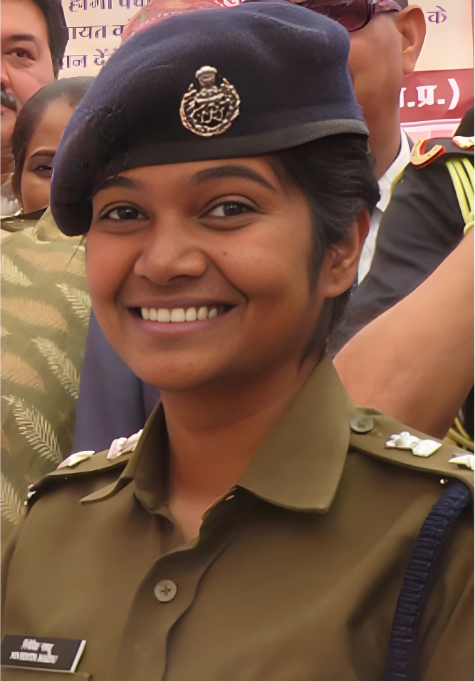 IPS Nivedita Naidu Leads Menstrual Hygiene Awareness Drive in Umaria