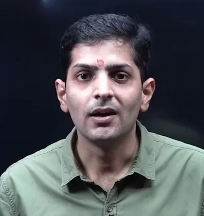 Ananth Dwivedi IAS Gets Additional Charge of Revenue Department, J&K. In a key administrative move, Shri Ananth Dwivedi IAS (AGMUT 2021) has been given additional charge as Additional Secretary – Revenue Department, Jammu & Kashmir. He is currently serving as the CEO of the State Health Agency, J&K, and also holds the charge of Mission Director, Ayushman Bharat Digital Health Mission in the Union Territory.This new role strengthens his responsibilities in the state administration. It also reflects the J&K government's trust in his leadership and administrative abilities.